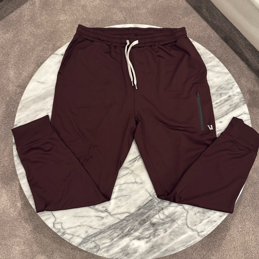 Vuori Maroon Joggers with White Drawstring